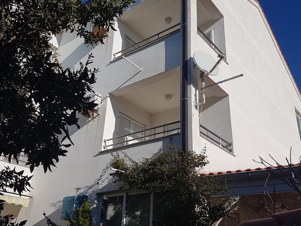 Apartment Alice ノヴァリャ エクステリア 写真